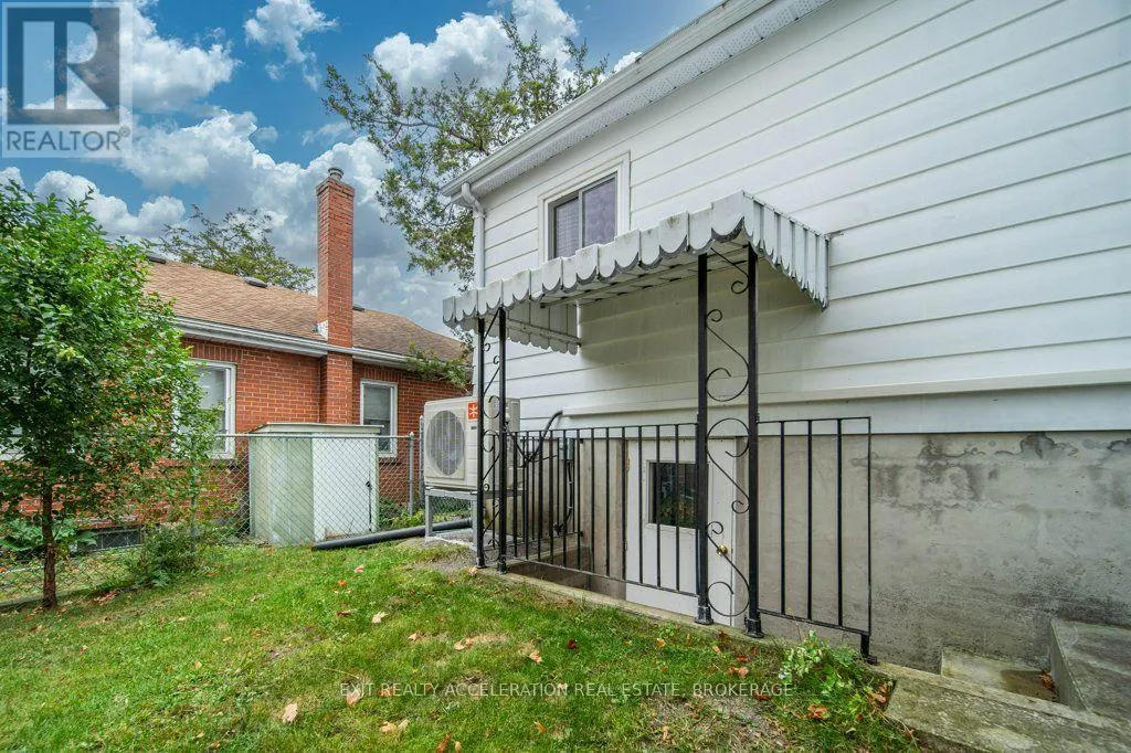66 NORTH PARK GARDENS
