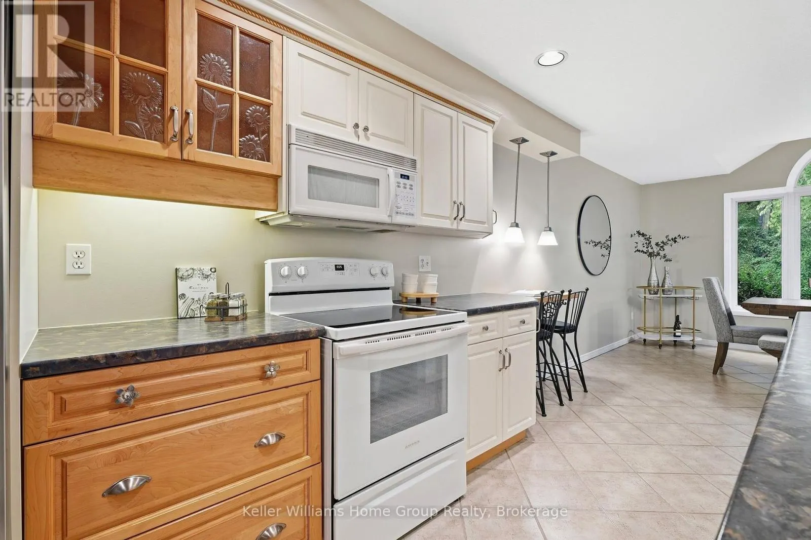 20 - 784 GORDON STREET #20