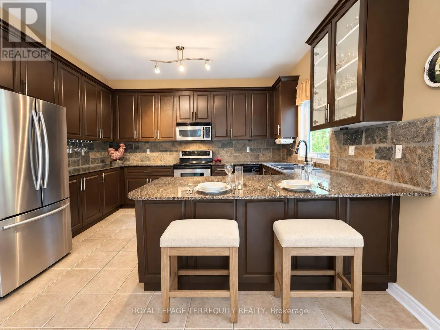 15 MUSKOKA BAY BOULEVARD