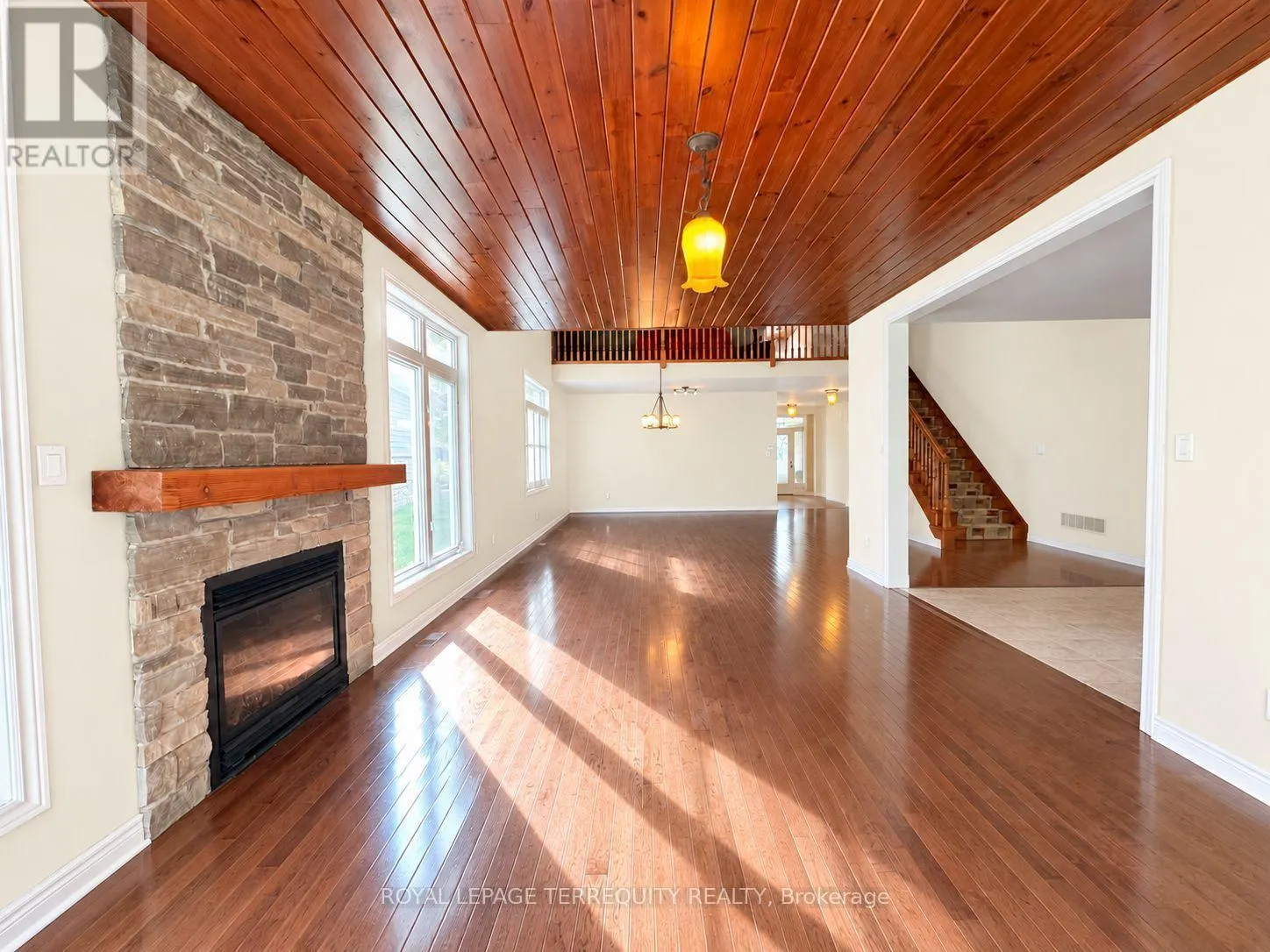 15 MUSKOKA BAY BOULEVARD