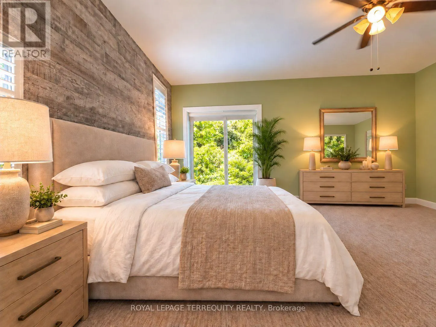 15 MUSKOKA BAY BOULEVARD