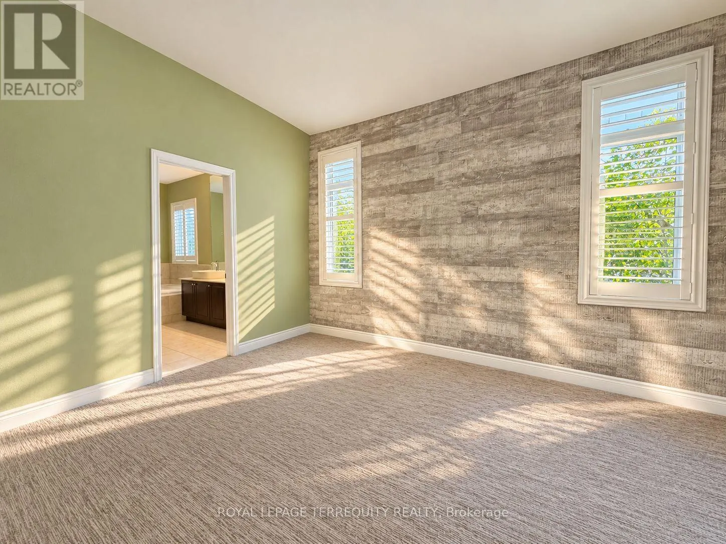 15 MUSKOKA BAY BOULEVARD