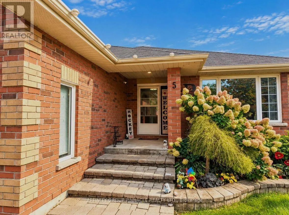 5 DENFIELD ROAD