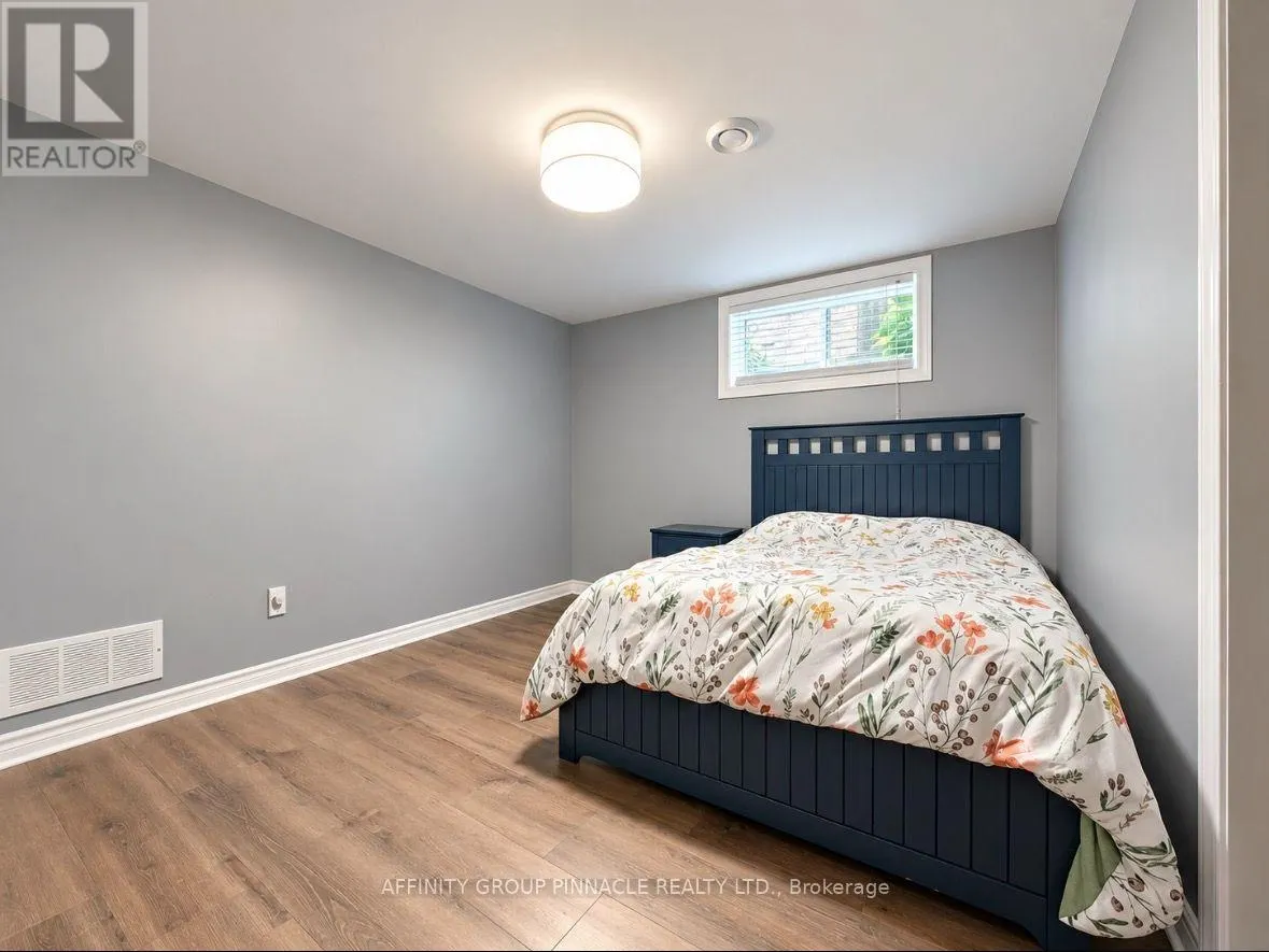5 DENFIELD ROAD