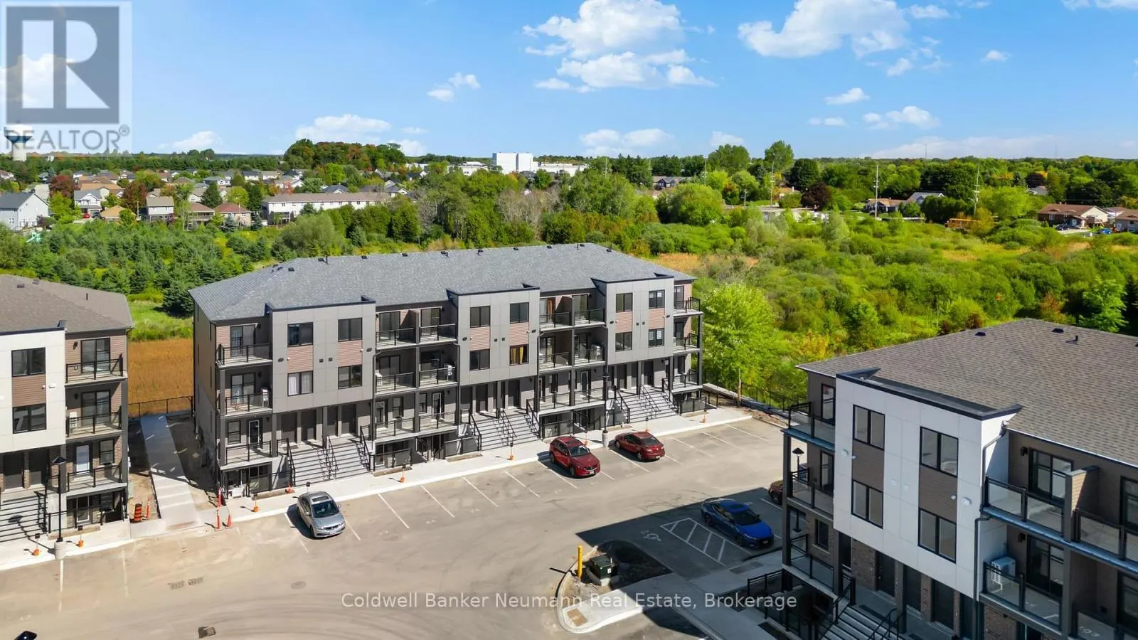 51 - 940 ST DAVID STREET N #51