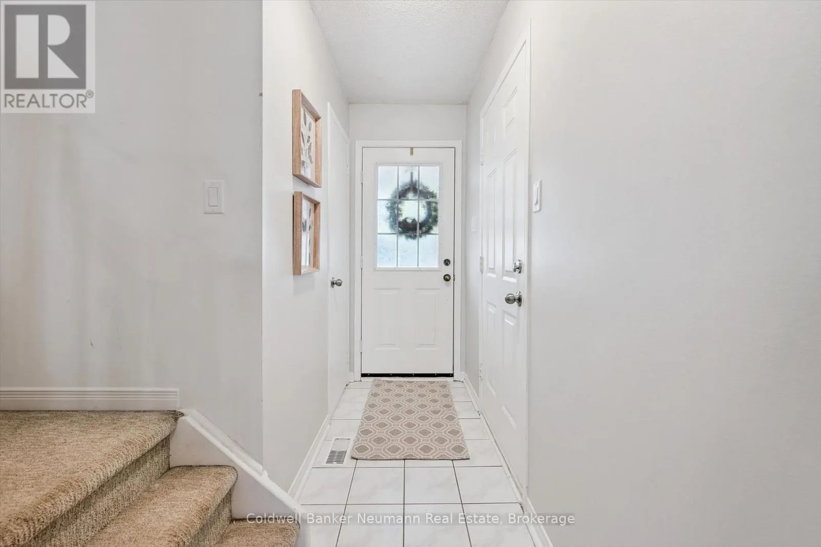 5 - 39 PTARMIGAN DRIVE #5