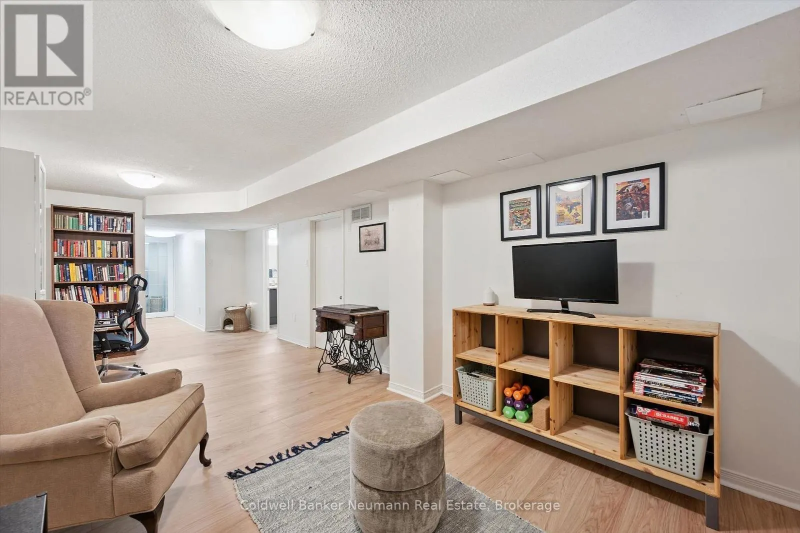 5 - 39 PTARMIGAN DRIVE #5