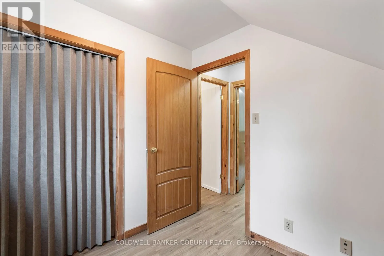 544 CRAIG ROAD