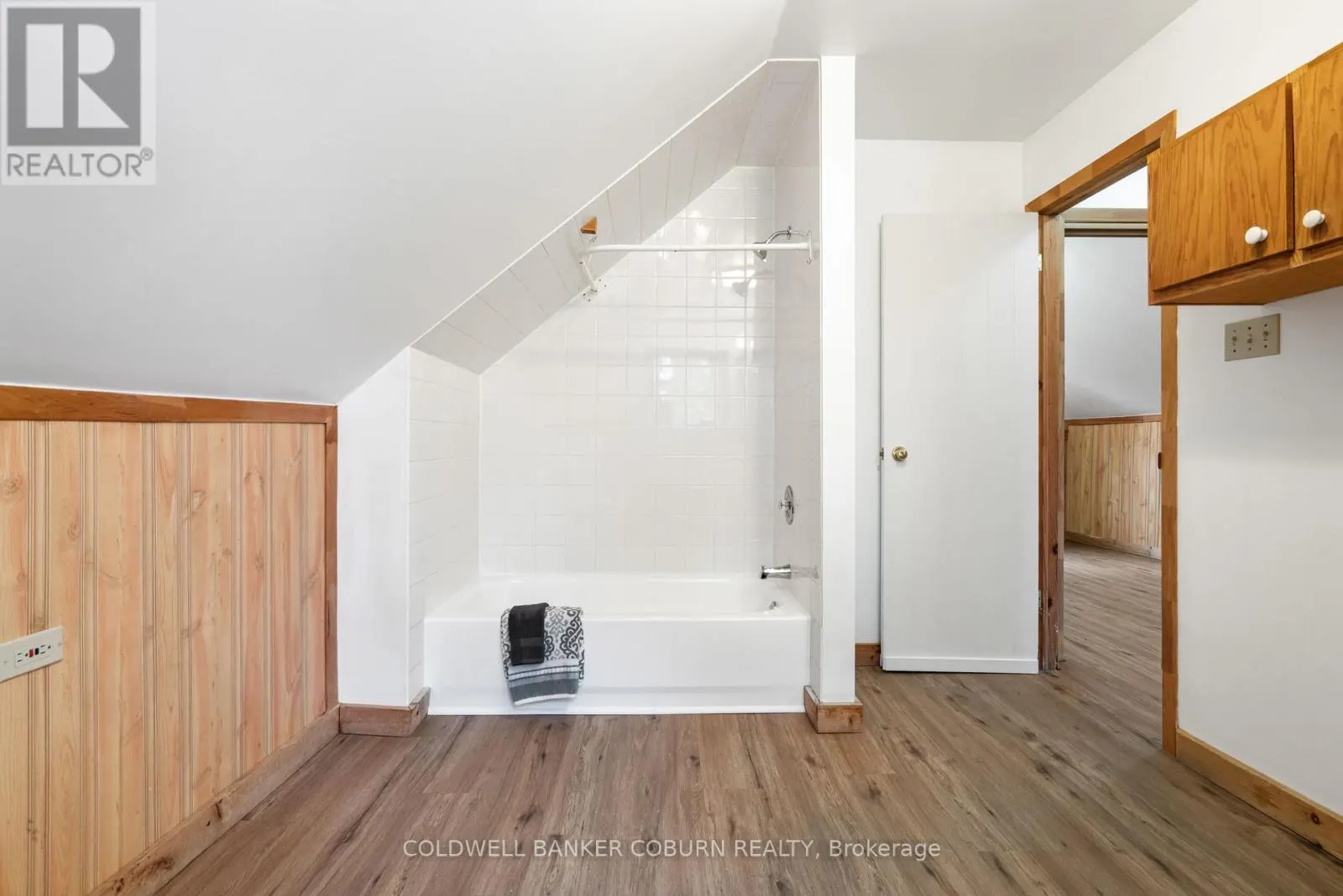 544 CRAIG ROAD