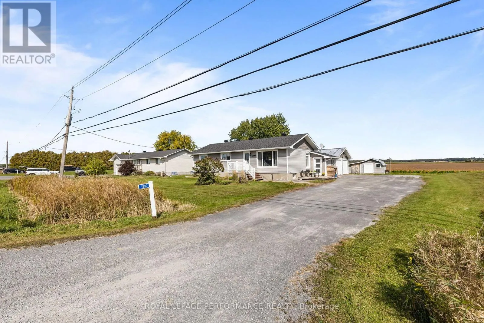 1897 CHAMPLAIN ROAD