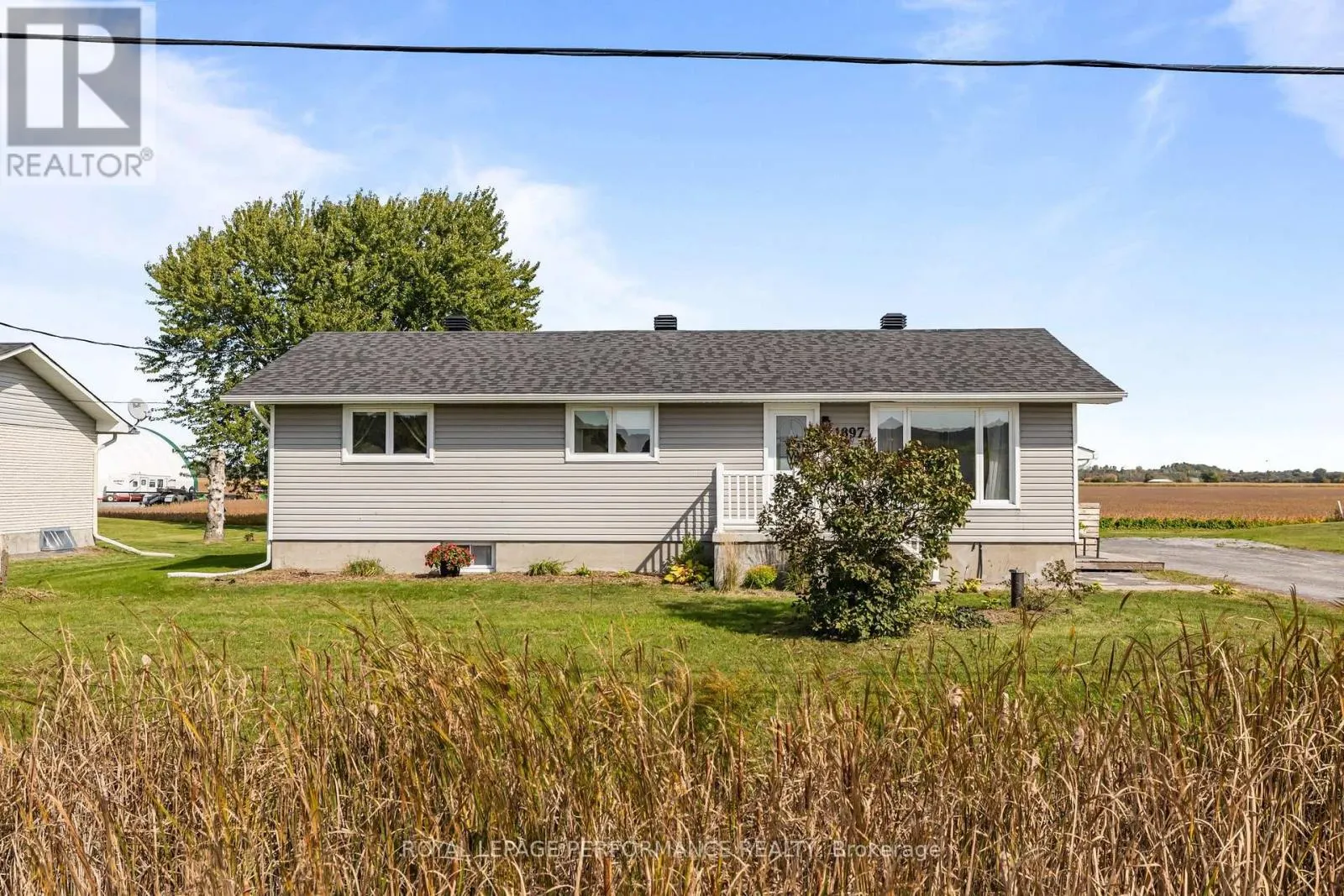 1897 CHAMPLAIN ROAD