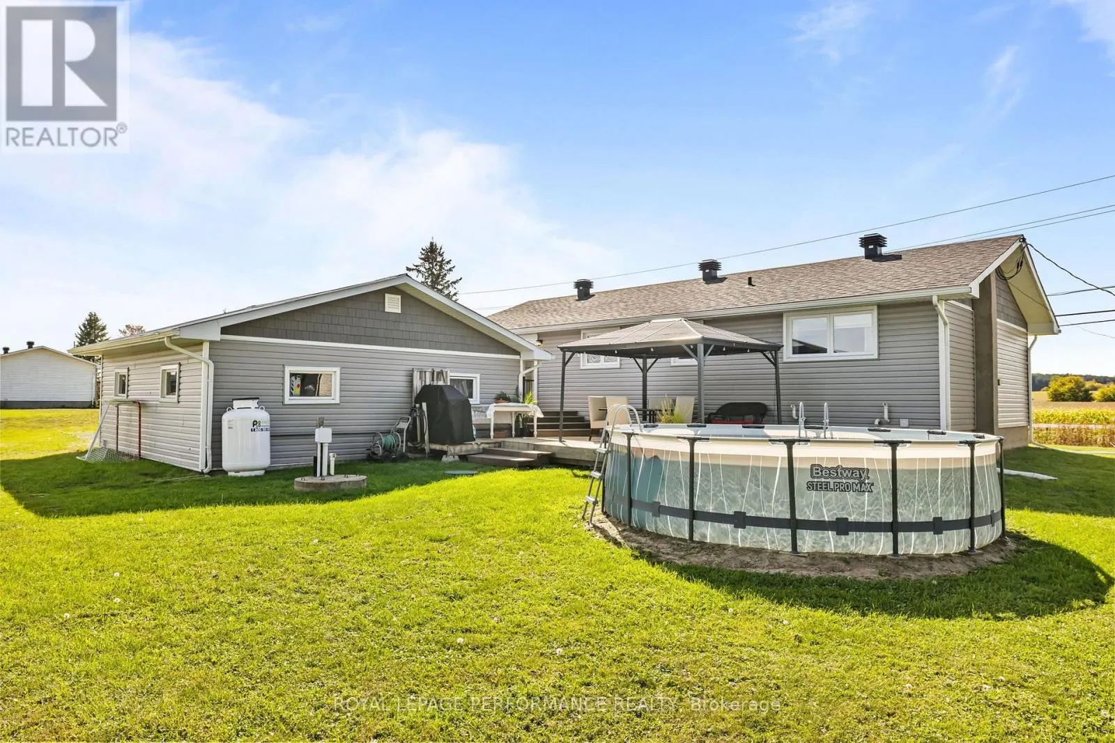 1897 CHAMPLAIN ROAD