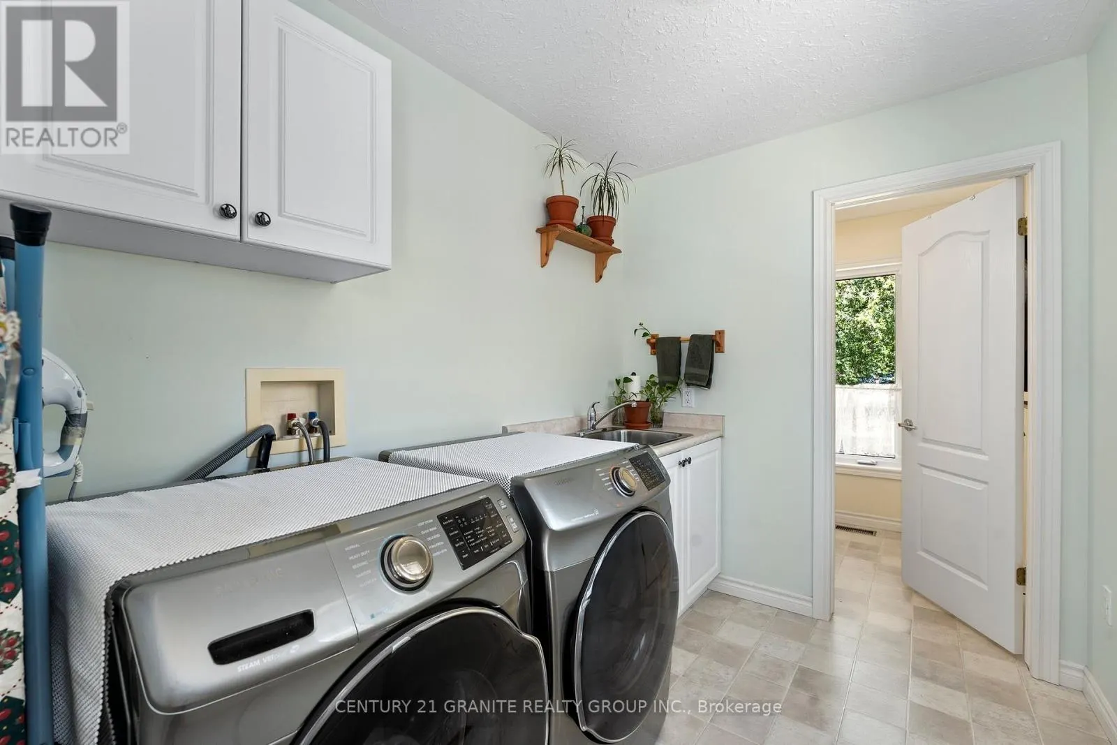 54 CEDAR DRIVE