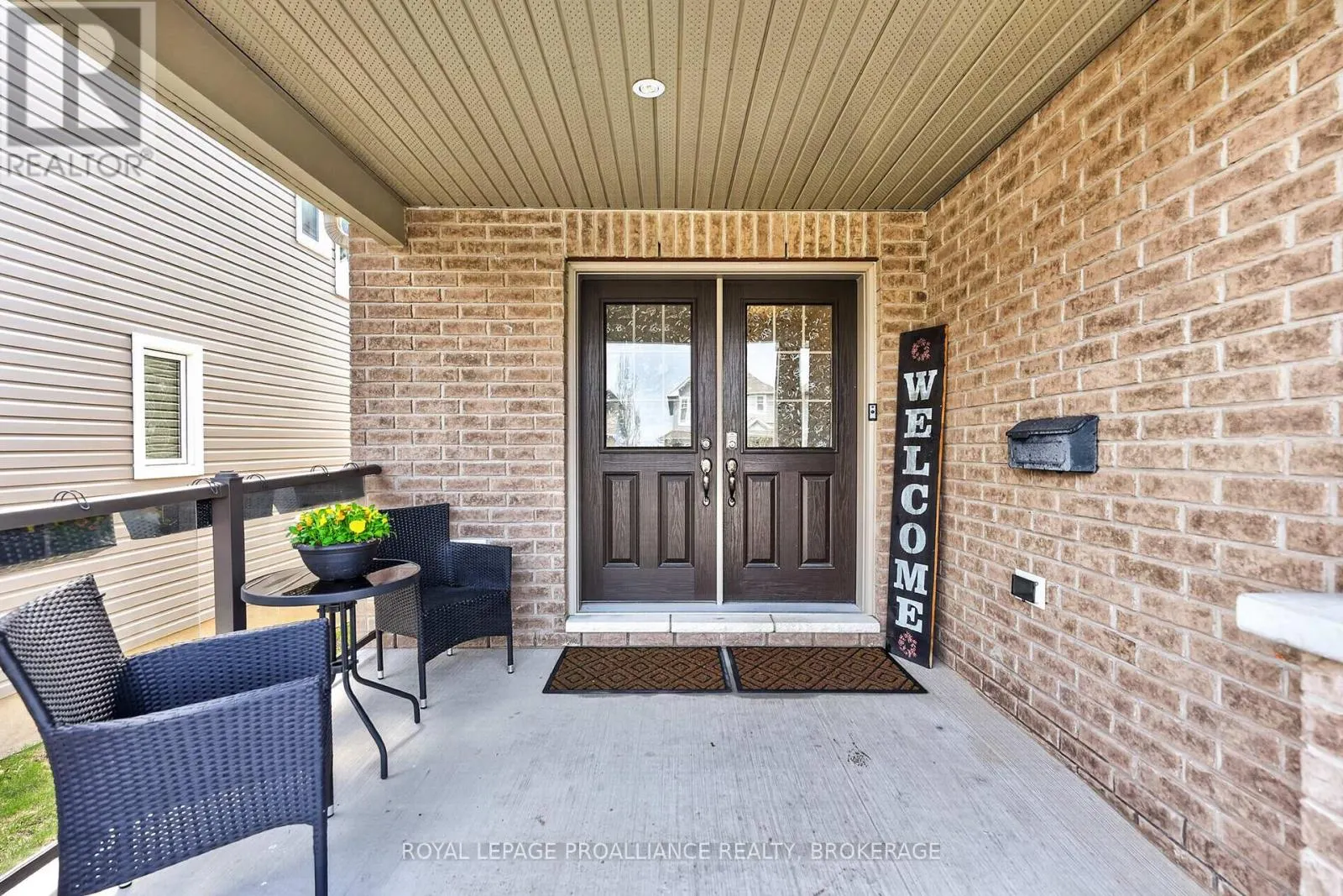 1153 ESCALA CRESCENT