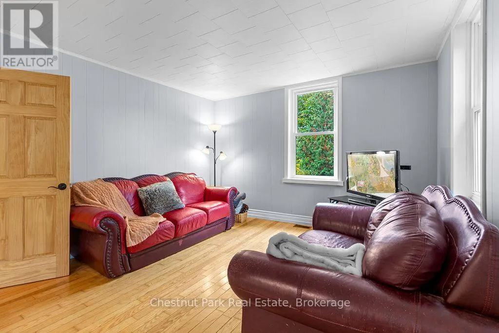 138237 GREY ROAD 112