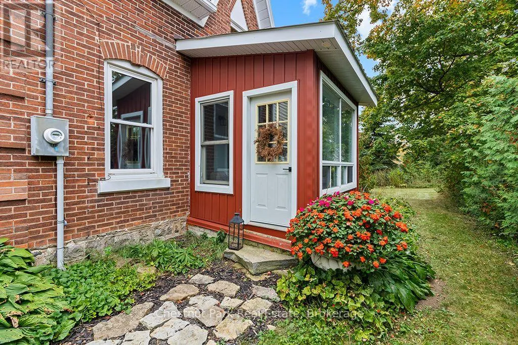138237 GREY ROAD 112