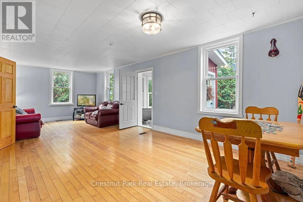 138237 GREY ROAD 112