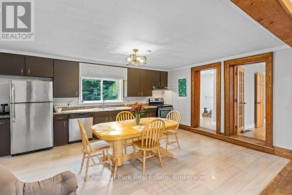 138237 GREY ROAD 112