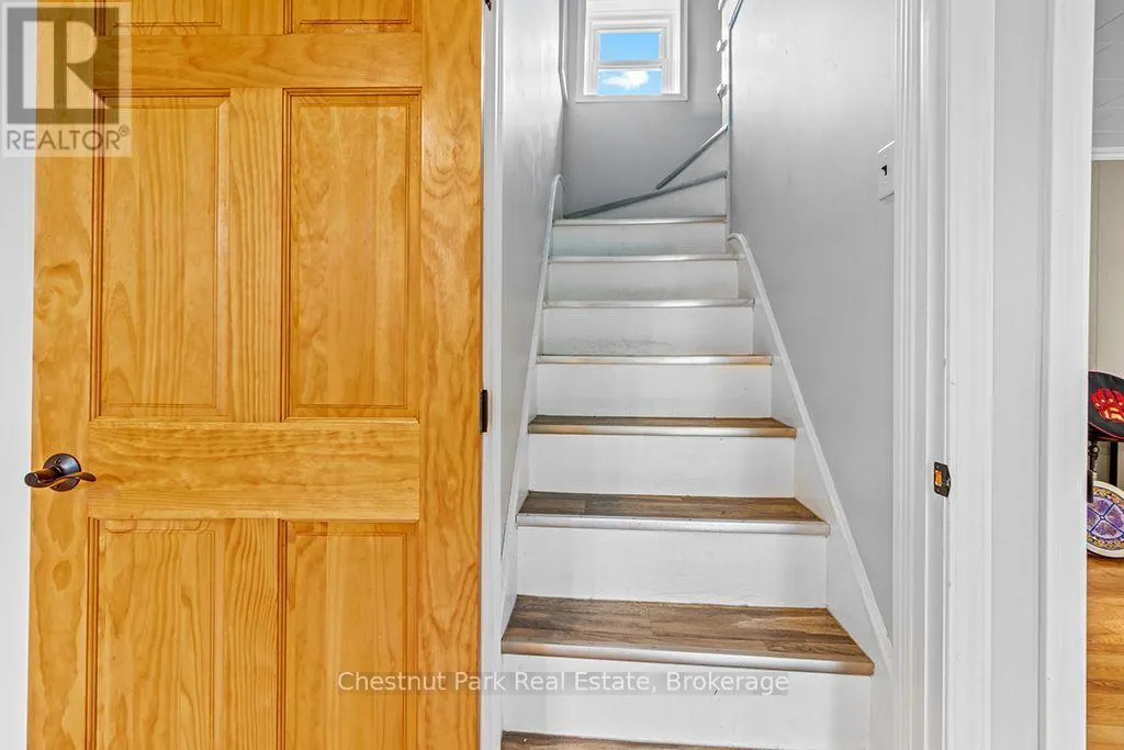 138237 GREY ROAD 112