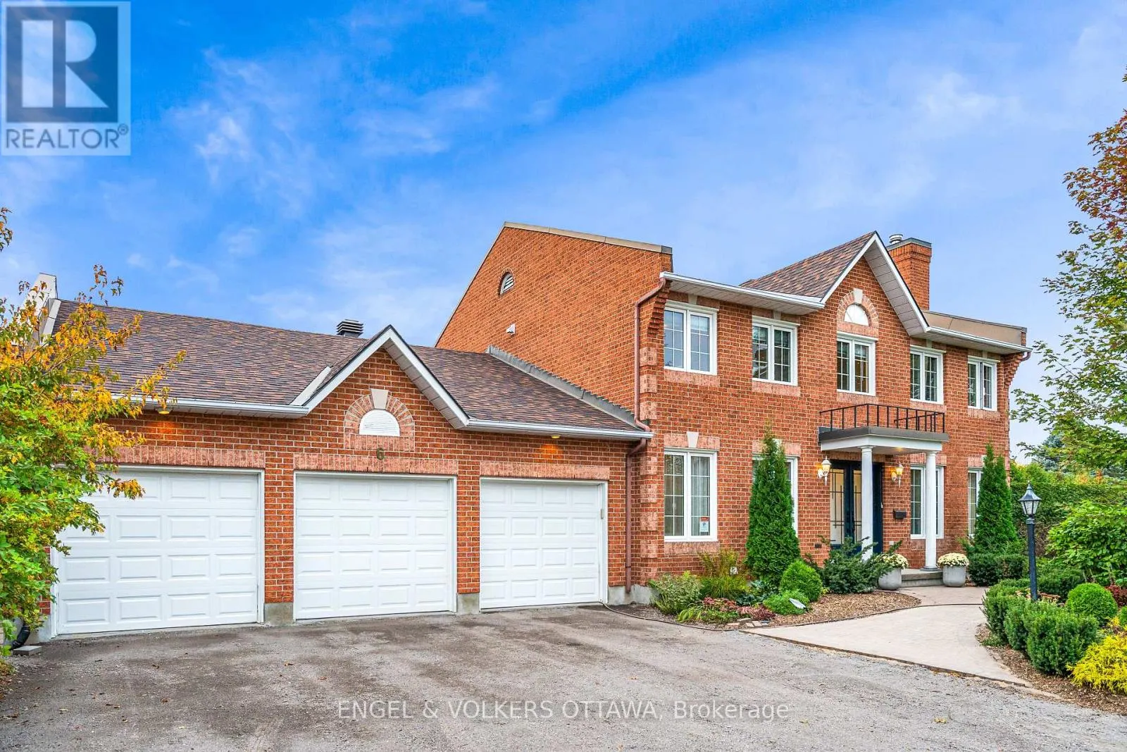 6 HOLLY RIDGE
