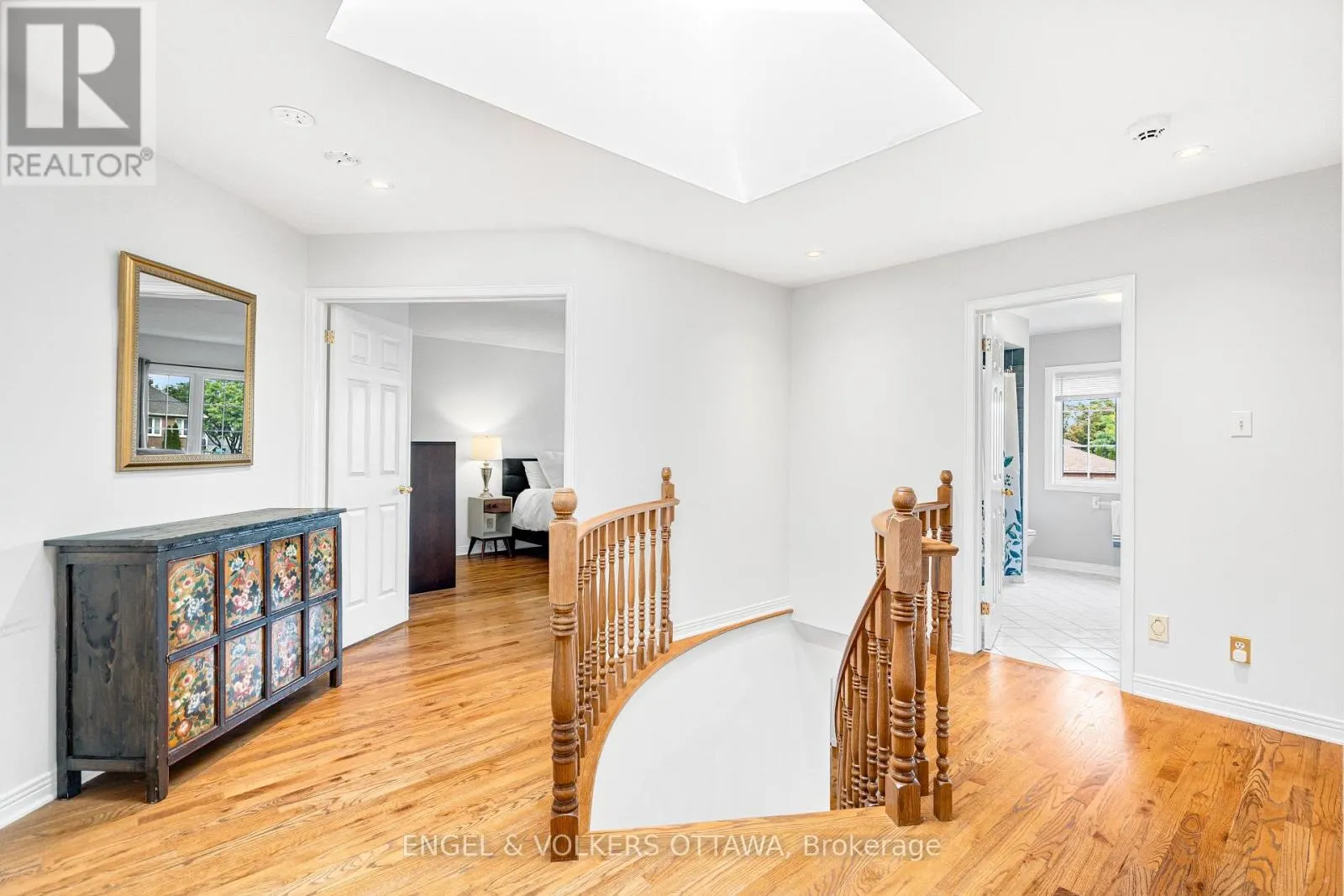 6 HOLLY RIDGE