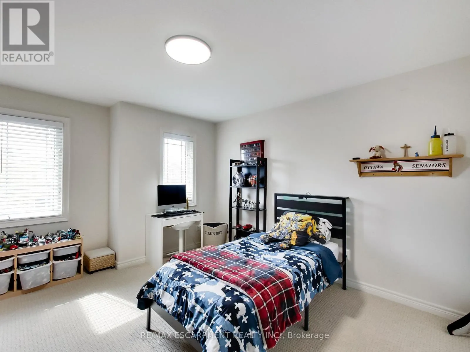 4007 BUSH CRESCENT