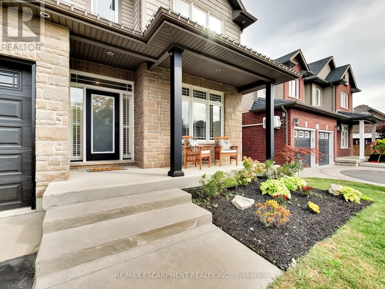 4007 BUSH CRESCENT