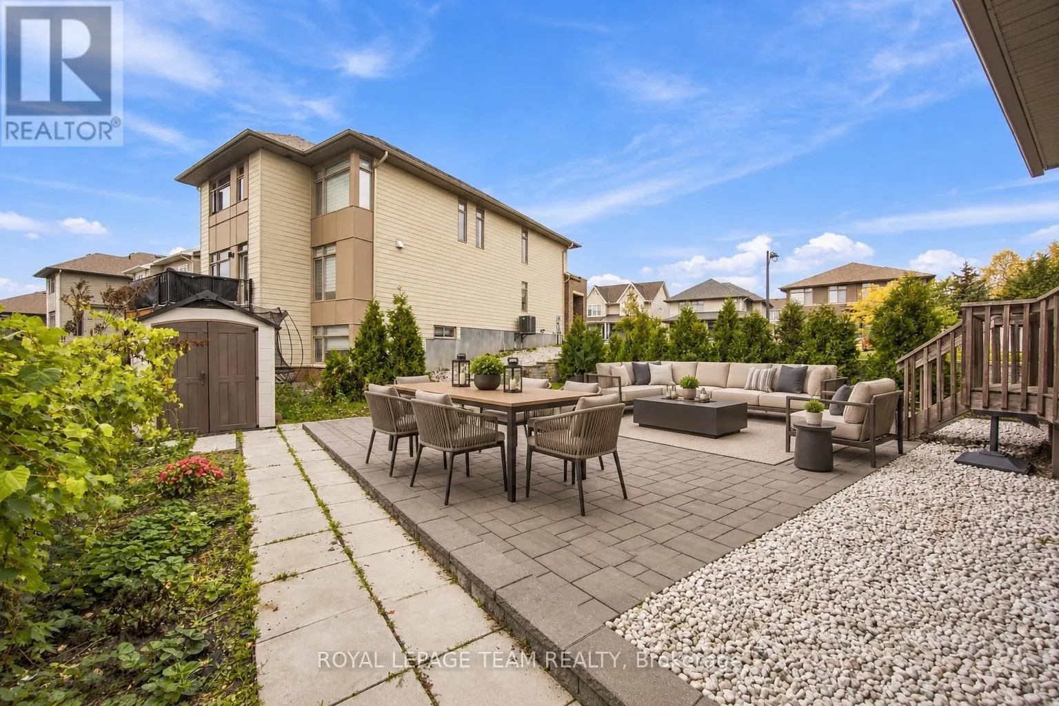 373 HUNTSVILLE DRIVE