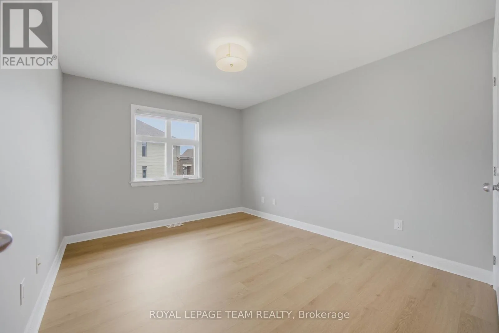 373 HUNTSVILLE DRIVE