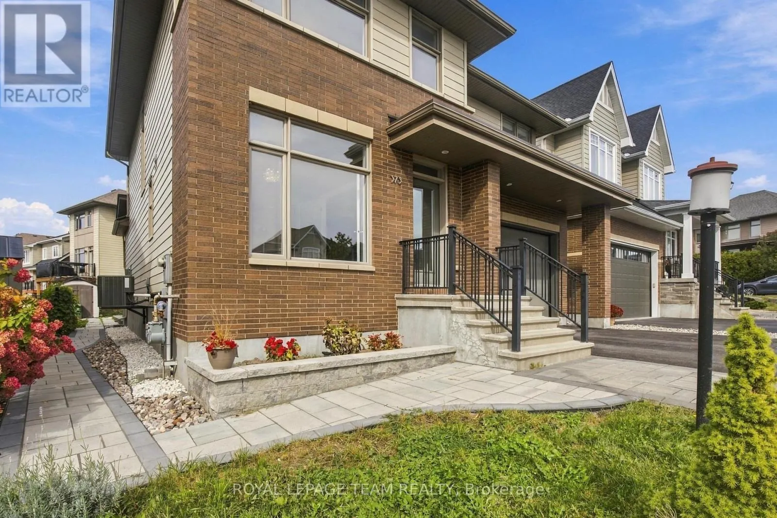 373 HUNTSVILLE DRIVE