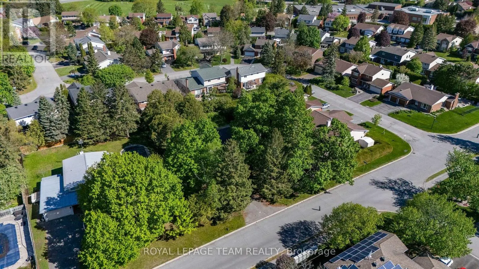 26 MAPLE GROVE ROAD