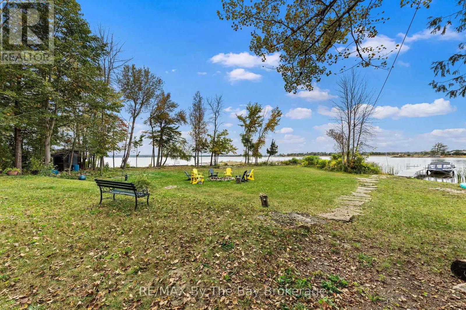 20 ISLAND 404/QUARRY ISLAND