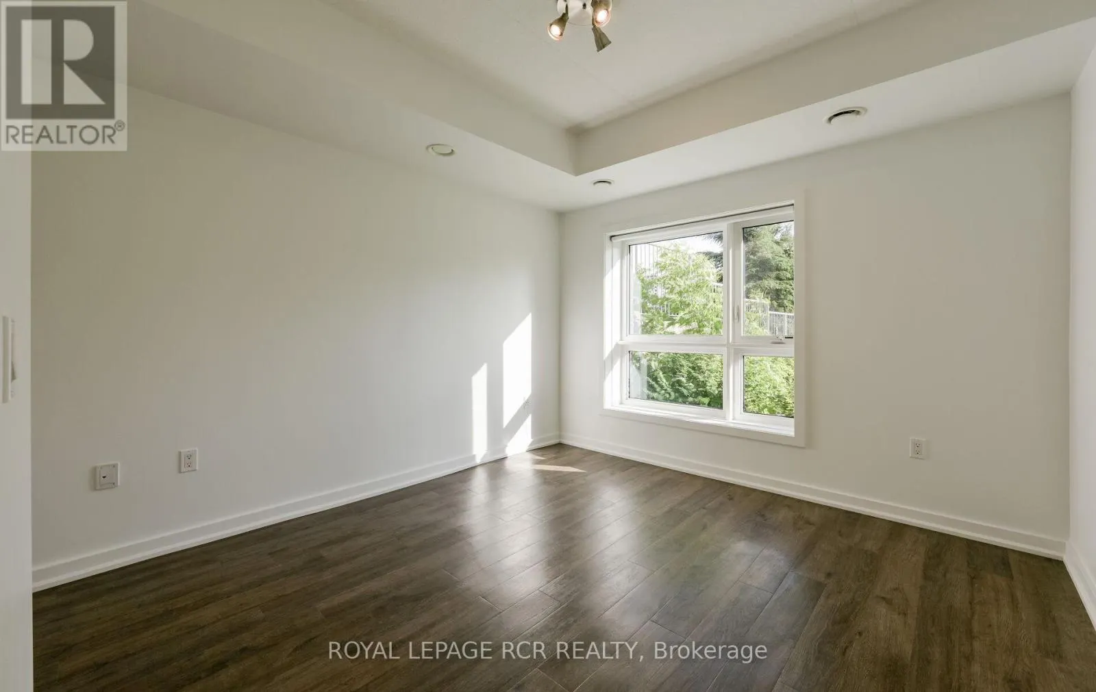 LL02 - 25 KAY CRESCENT