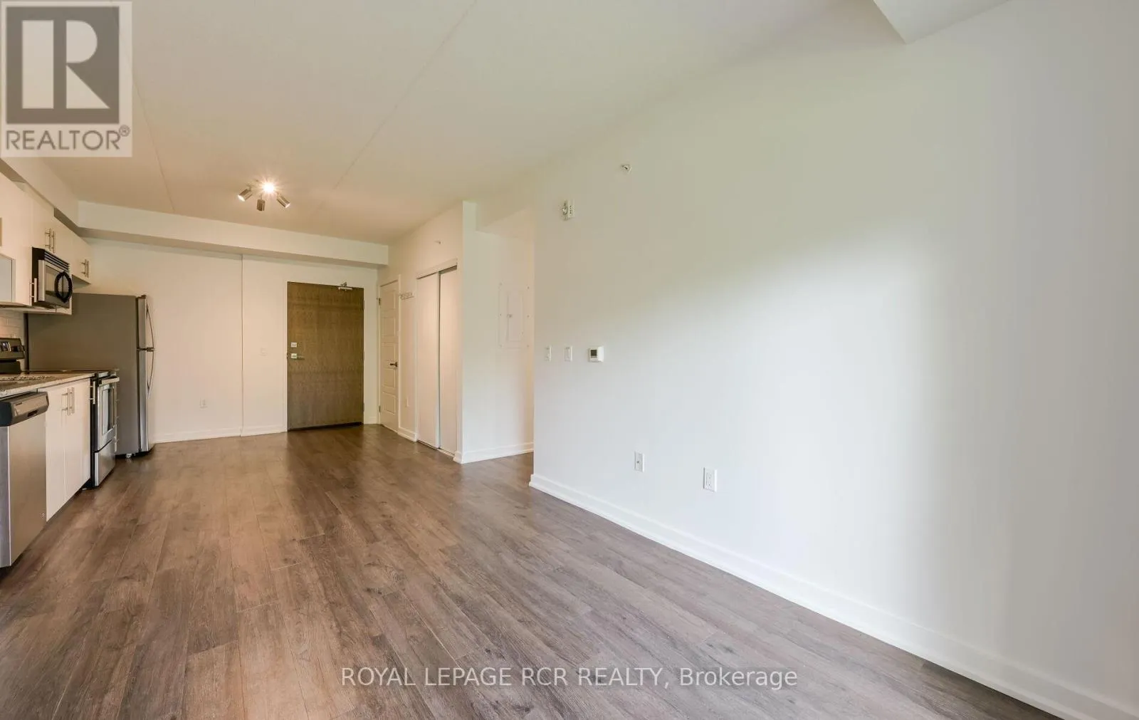 LL02 - 25 KAY CRESCENT