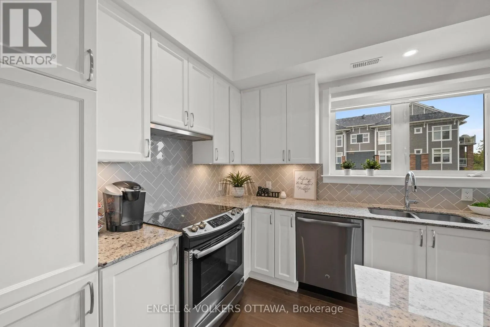 244 MULLIN PRIVATE