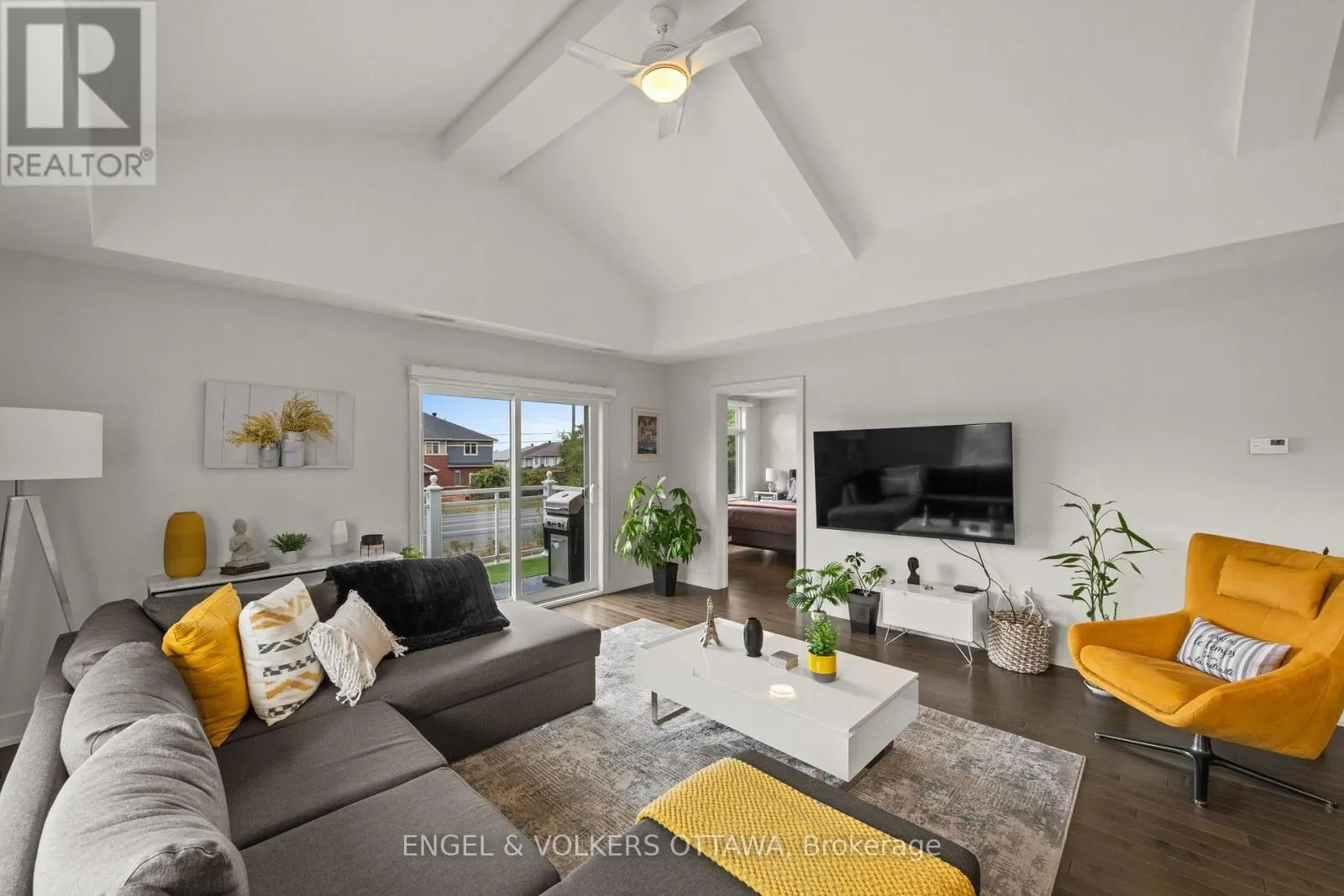 244 MULLIN PRIVATE