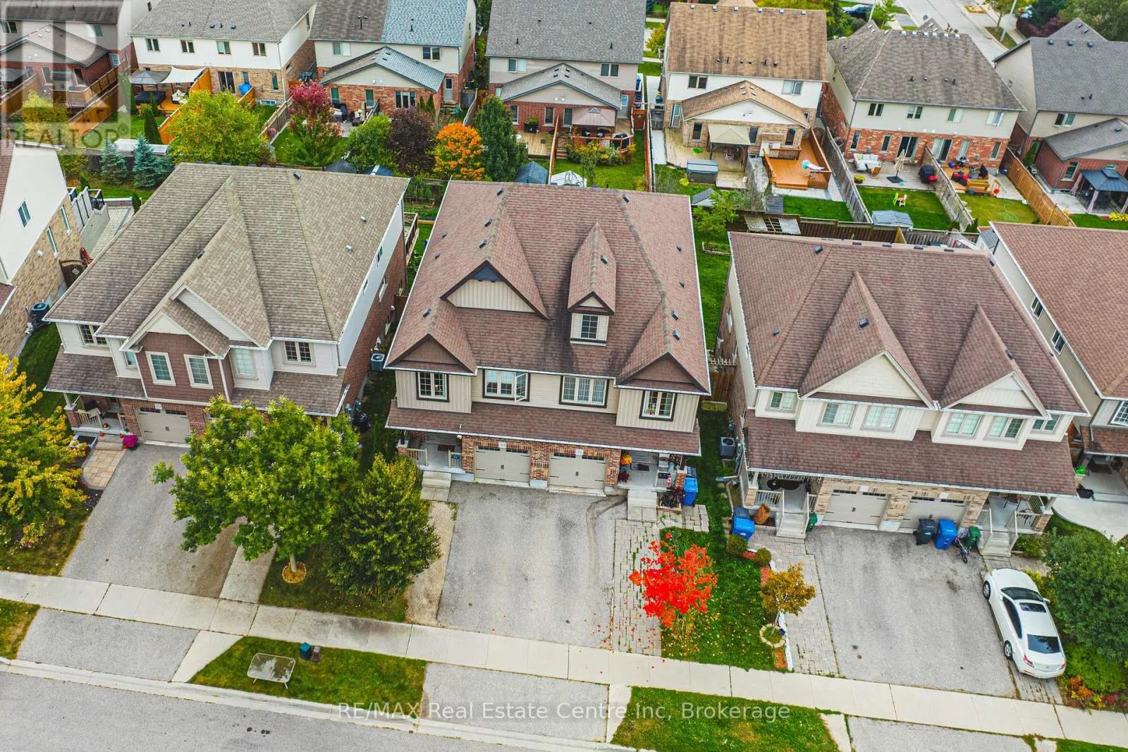 93 COULING CRESCENT