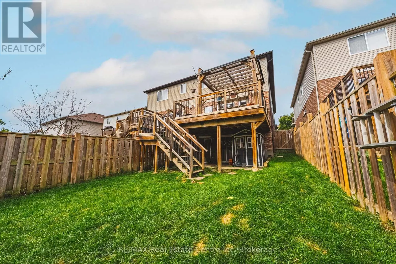 93 COULING CRESCENT