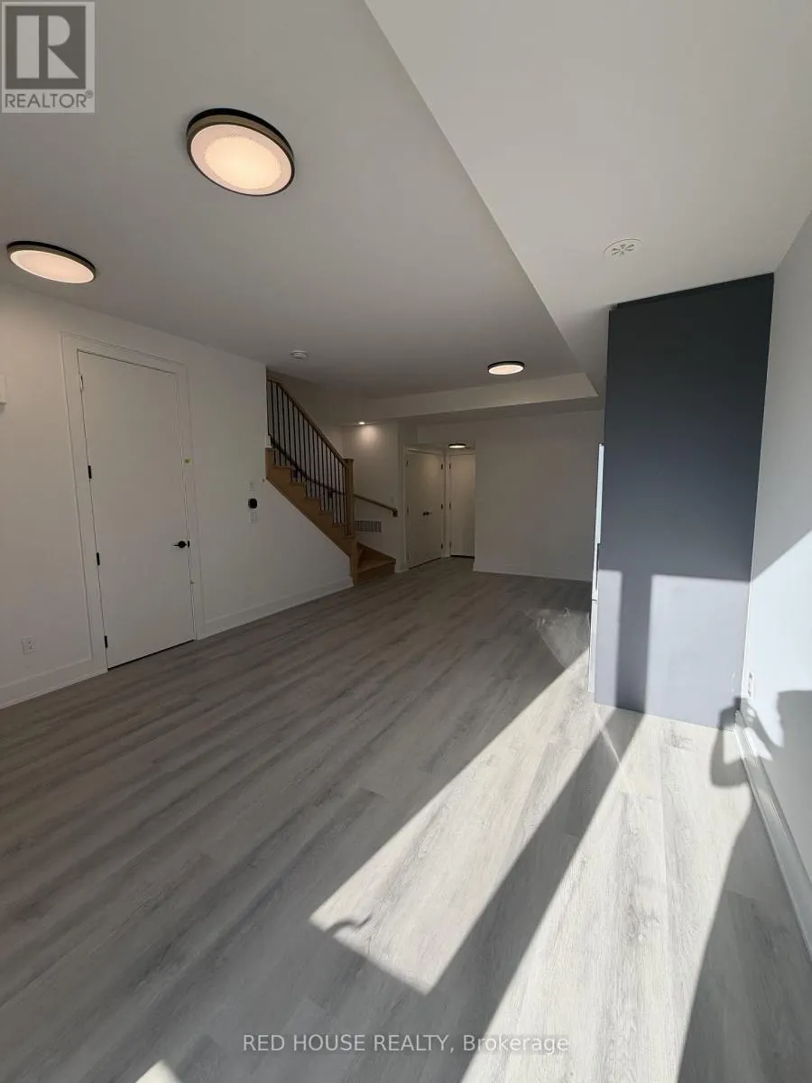 254 ELLIS AVENUE