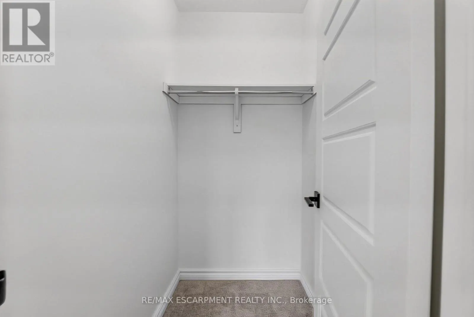 203 PARK STREET