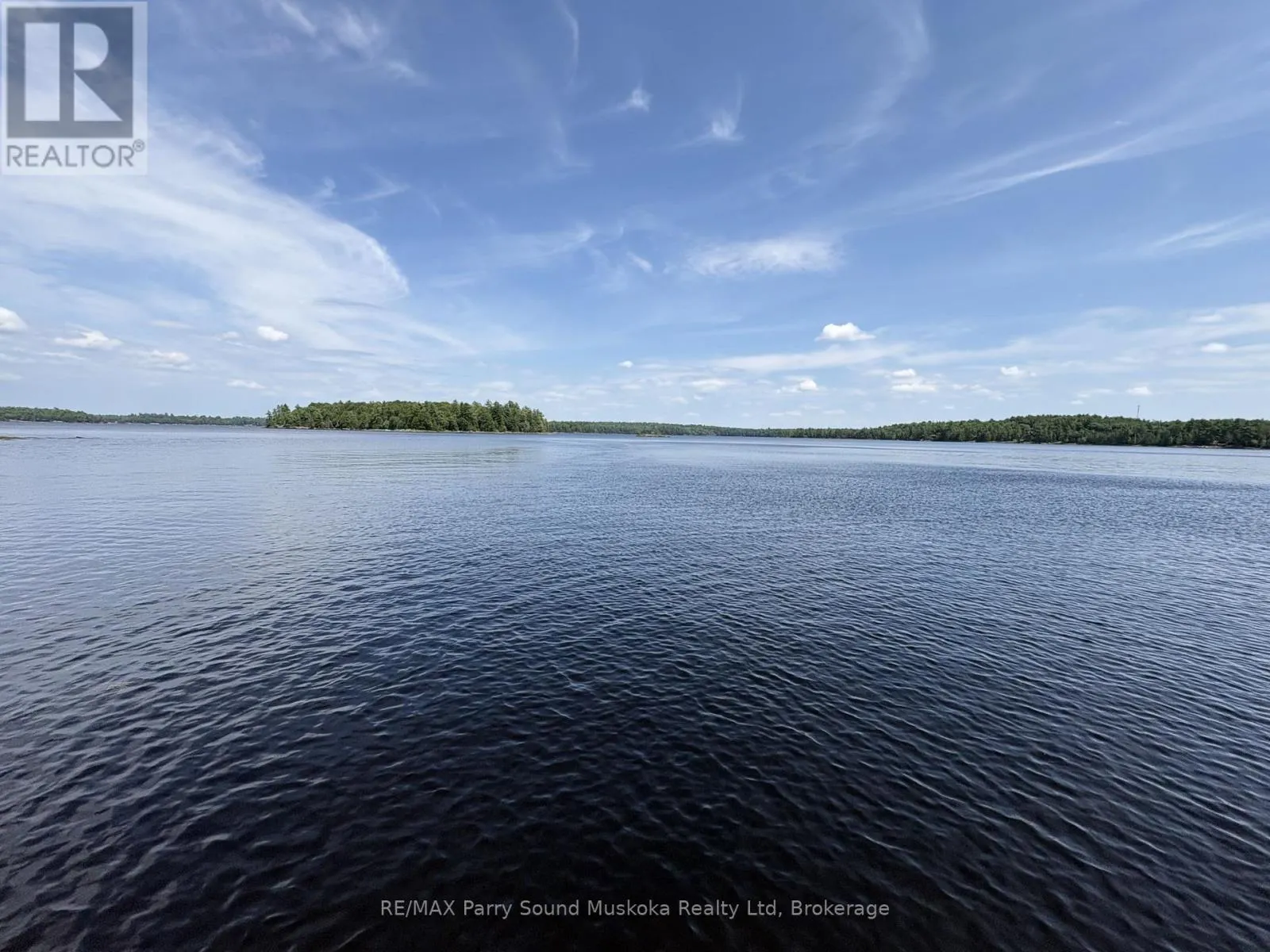 6 W/A LAKE WAHWASHKESH