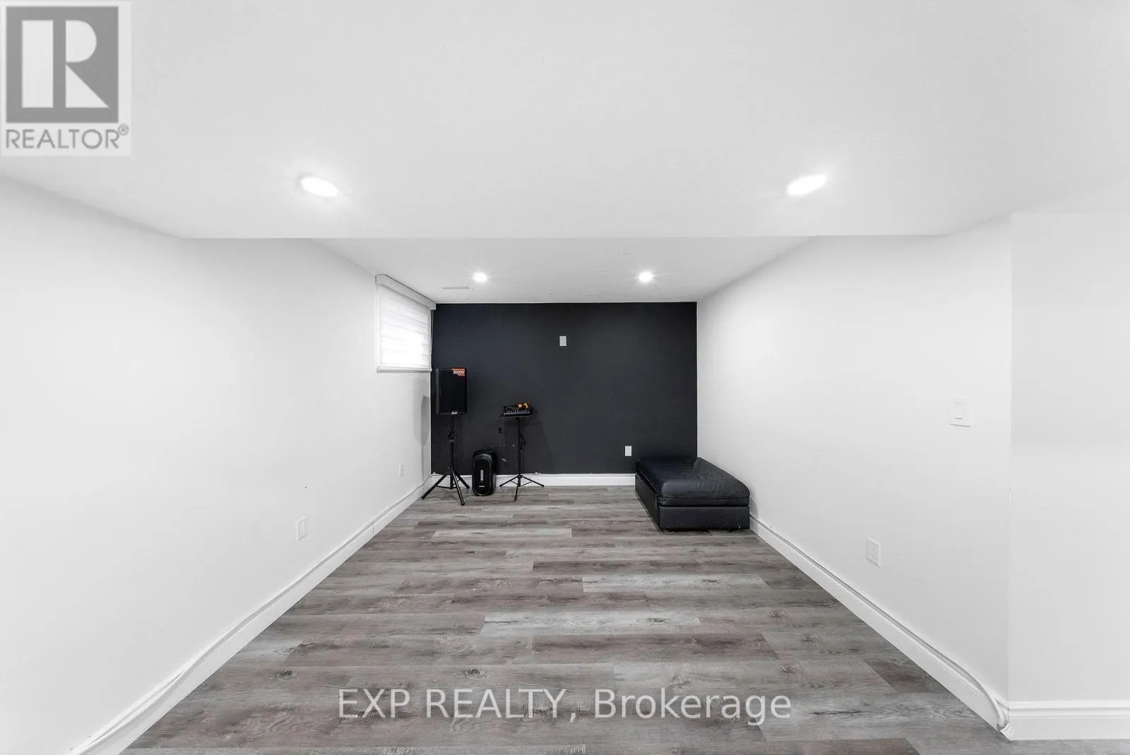 577 WATERTON DRIVE