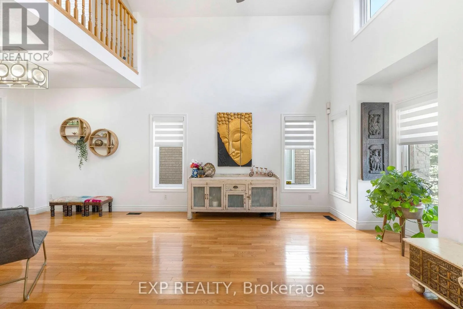 577 WATERTON DRIVE