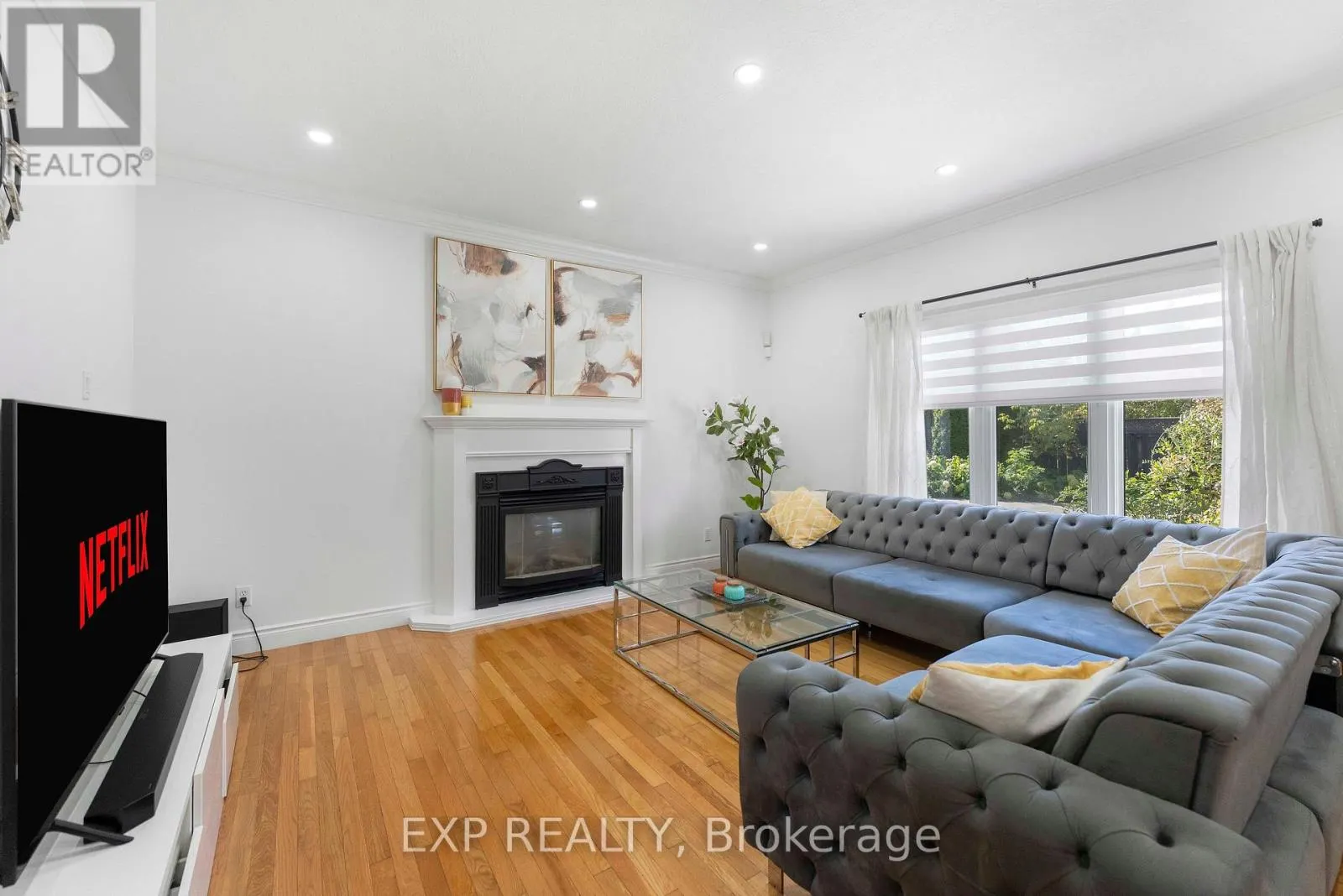 577 WATERTON DRIVE