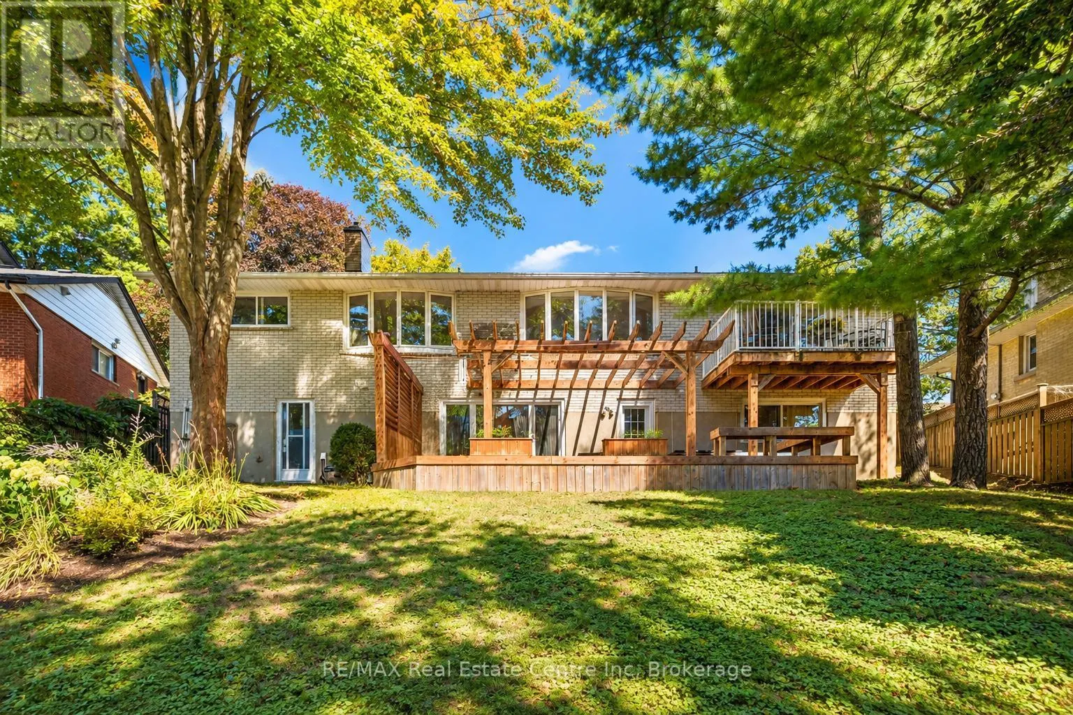 38 CALLANDER DRIVE