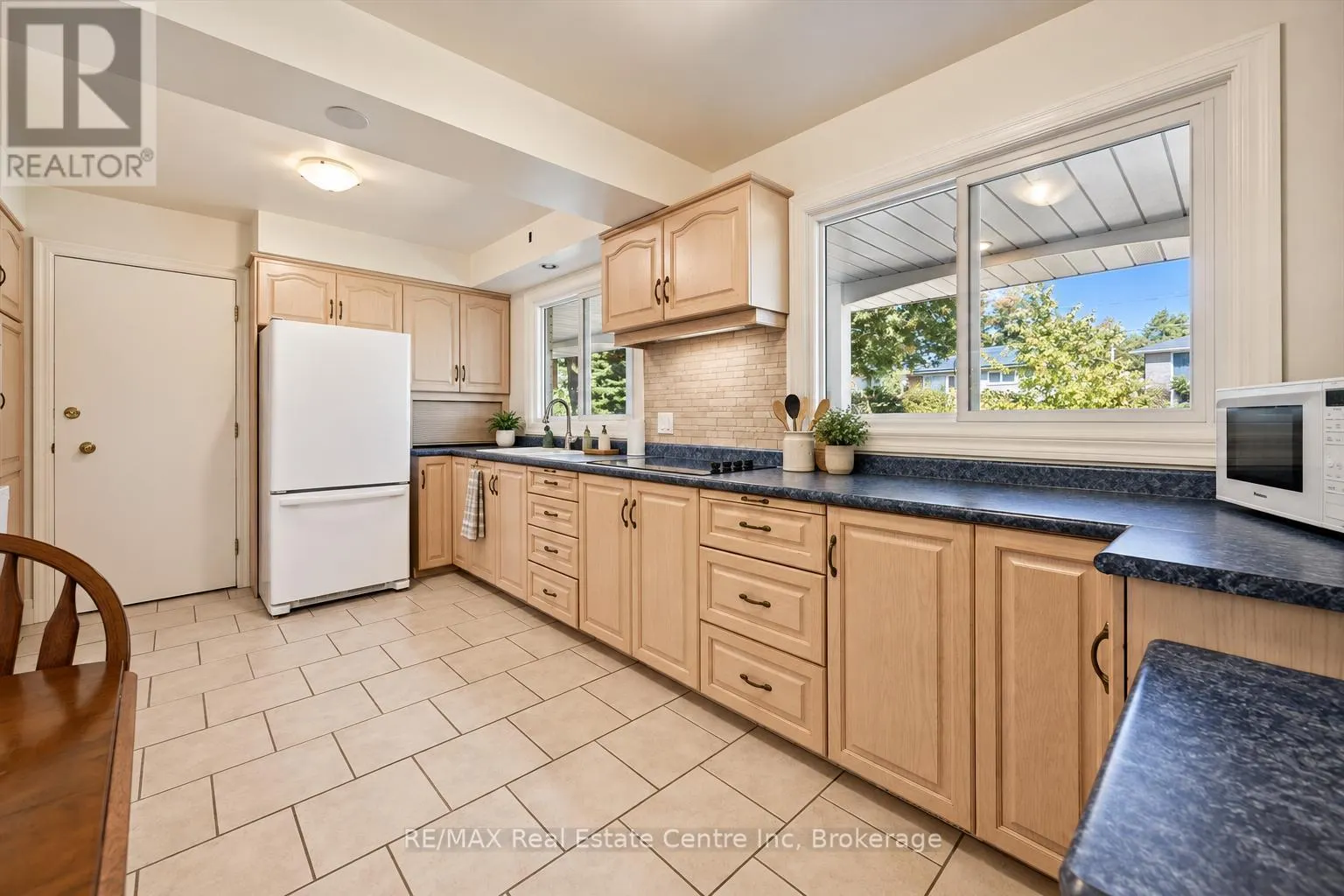 38 CALLANDER DRIVE