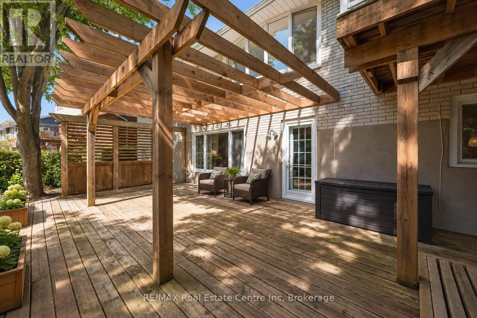38 CALLANDER DRIVE
