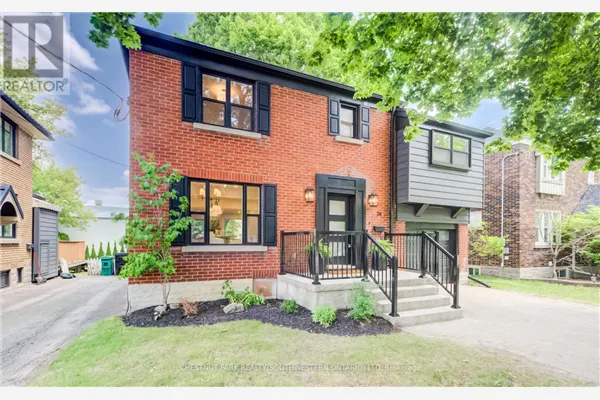 34 MOORE AVENUE N