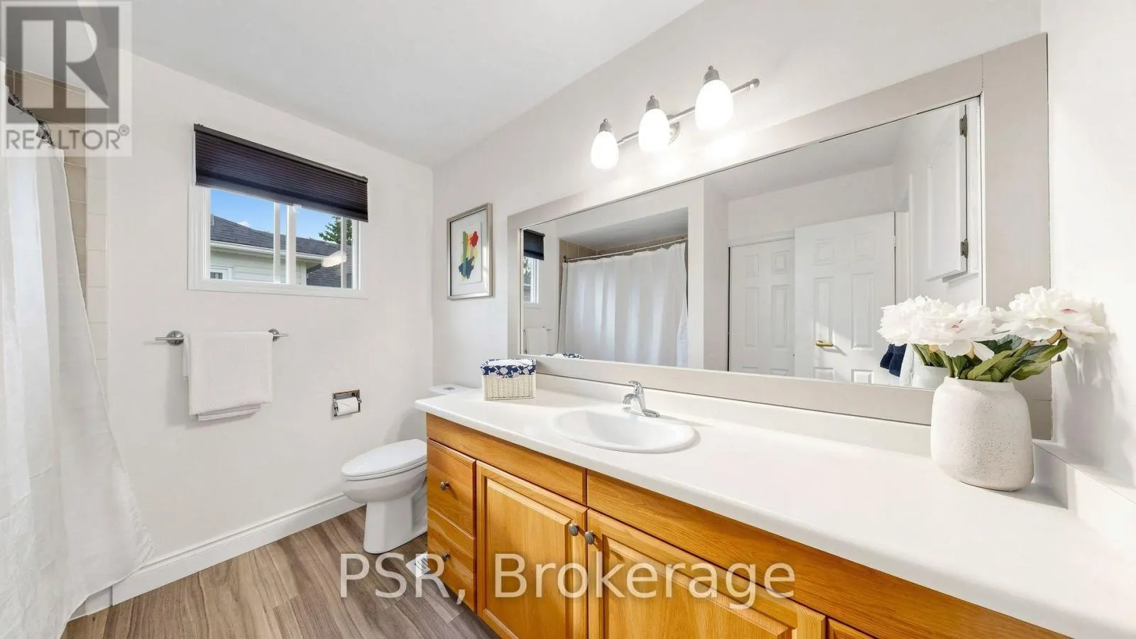 1528 WILDLARK DRIVE
