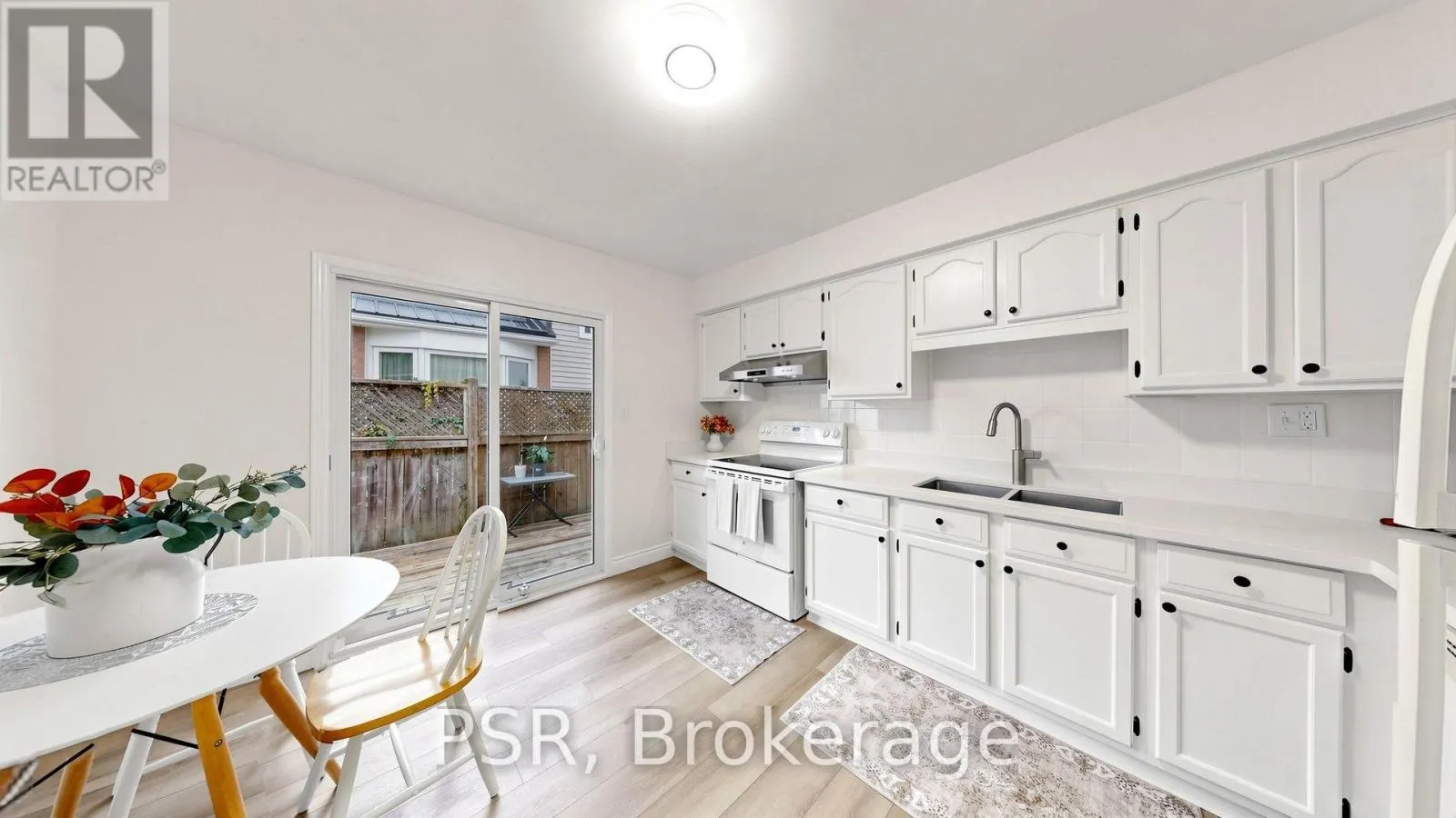 1528 WILDLARK DRIVE
